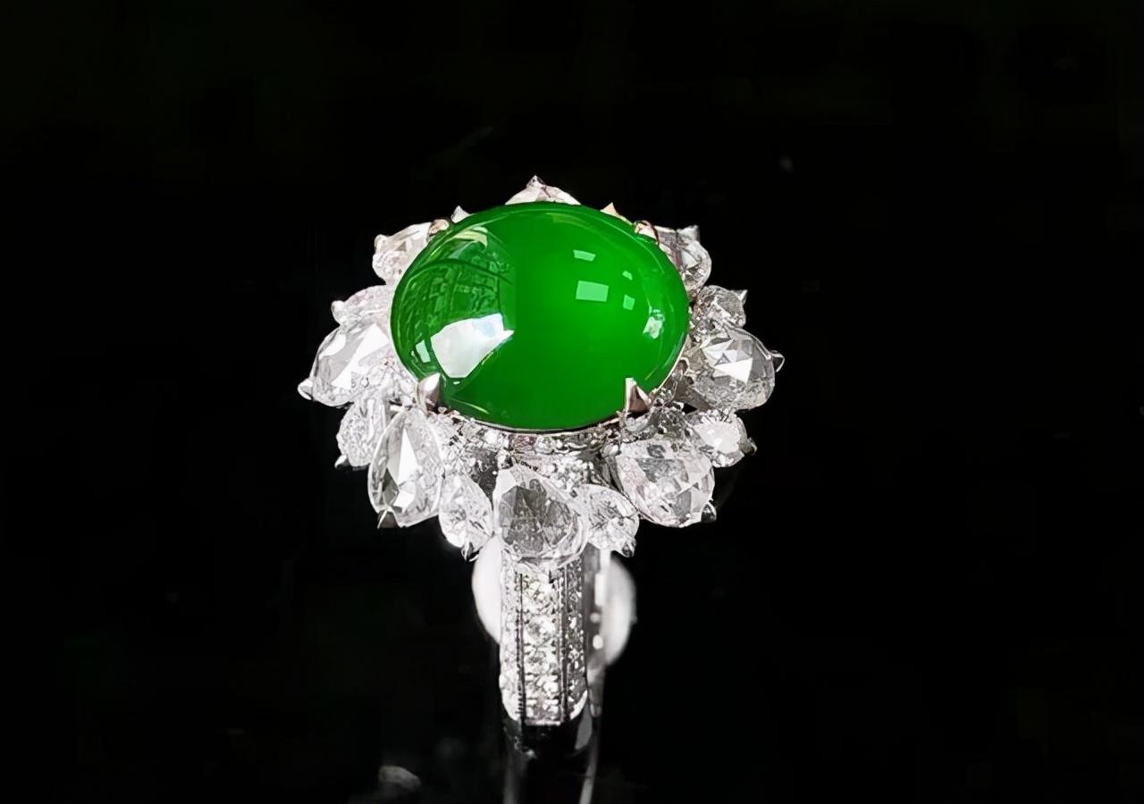 大颗红碧玺宝石镶嵌戒指女新品现货 K金au750彩色钻石指环可代发-阿里巴巴