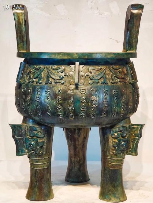 中国青铜三宝是哪三件青铜器(中国的青铜文化起源于哪里)
