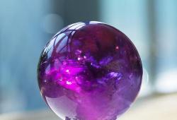 紫色水晶球代表什么意思(什么是水晶球)